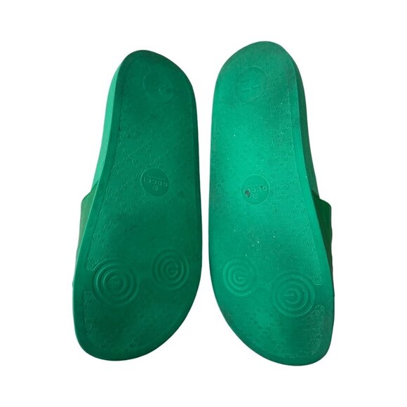 Gucci logo green rubber slides size 39 - Picture 5 of 10